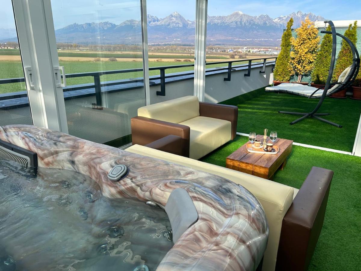 Tatra billetee apartmán s luxusným výhľadom na VysokéTatry a súkromným wellness Poprad Exterior foto