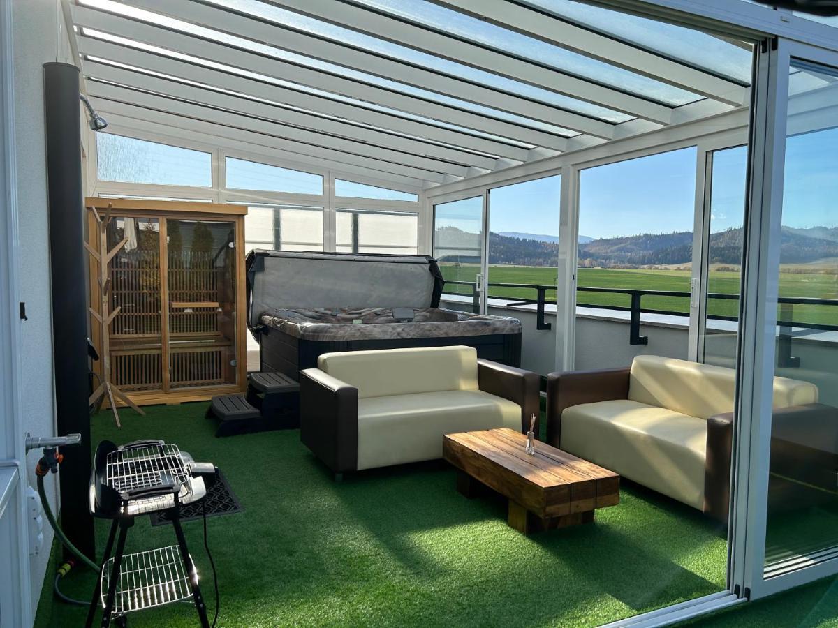 Tatra billetee apartmán s luxusným výhľadom na VysokéTatry a súkromným wellness Poprad Exterior foto